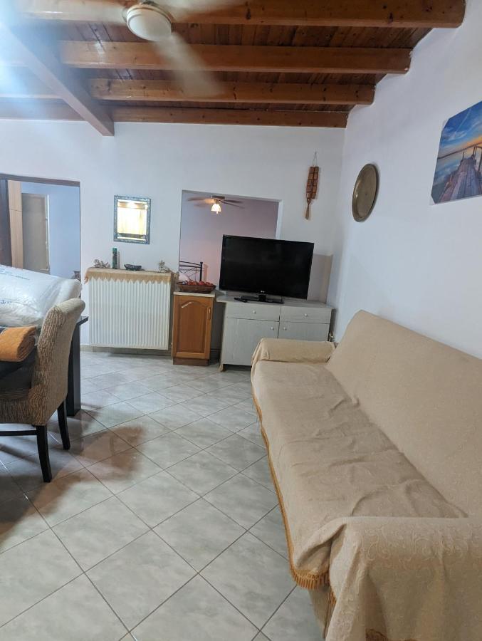 Villa Λευτέρης Istmia Exterior foto